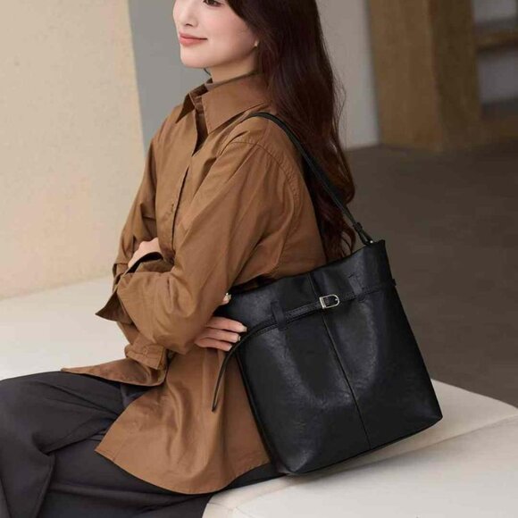 Timeless Leather Backpack Urban Elegance main image 4